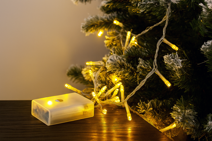 Декоративна гірлянда Altalusse INL-2401B-40 Теплий 40LED, 6м, 2 режими, 3*AA + 12 батарейок