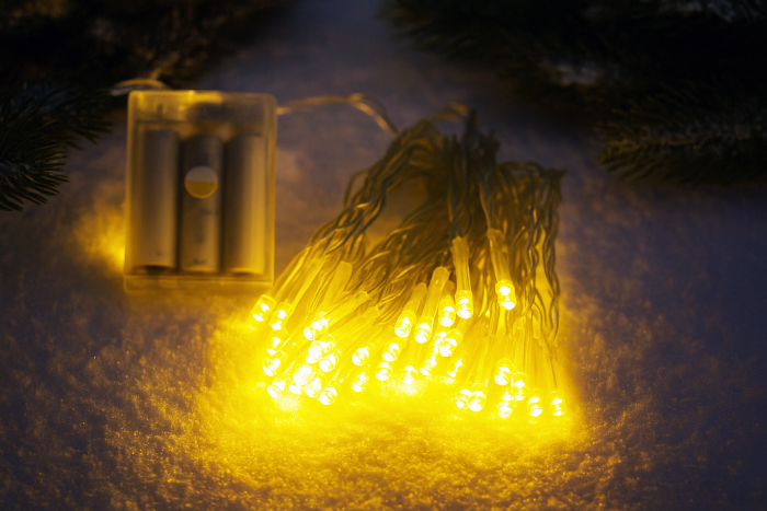 Декоративна гірлянда Altalusse INL-2401B-40 Теплий 40LED, 6м, 2 режими, 3*AA + 12 батарейок