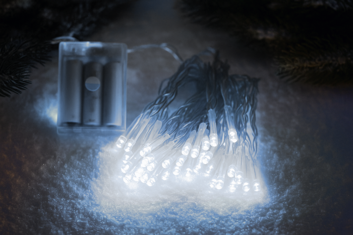 Декоративна гірлянда Altalusse INL-2401B-40 Холодний 40LED, 6м, 2 режими, 3*AA + 12 батарейок