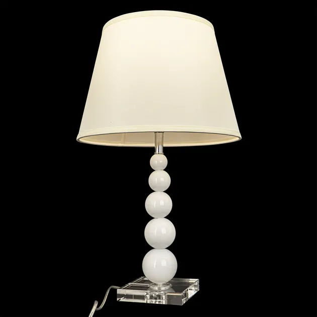 Настільна лампа Altalusse INL-5051T-01 White